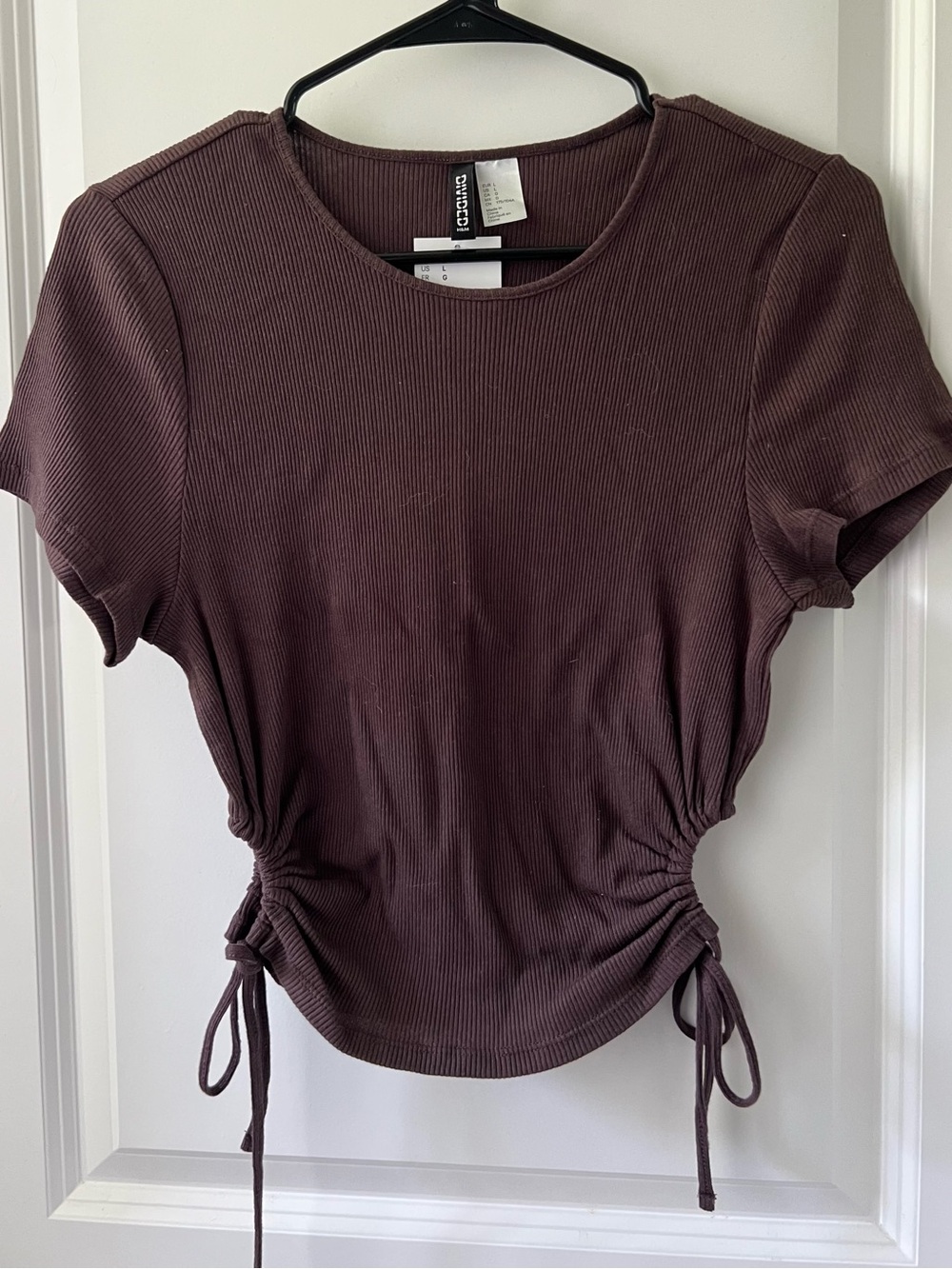 Divided Ruched Side Tie Ribbed top - Brown